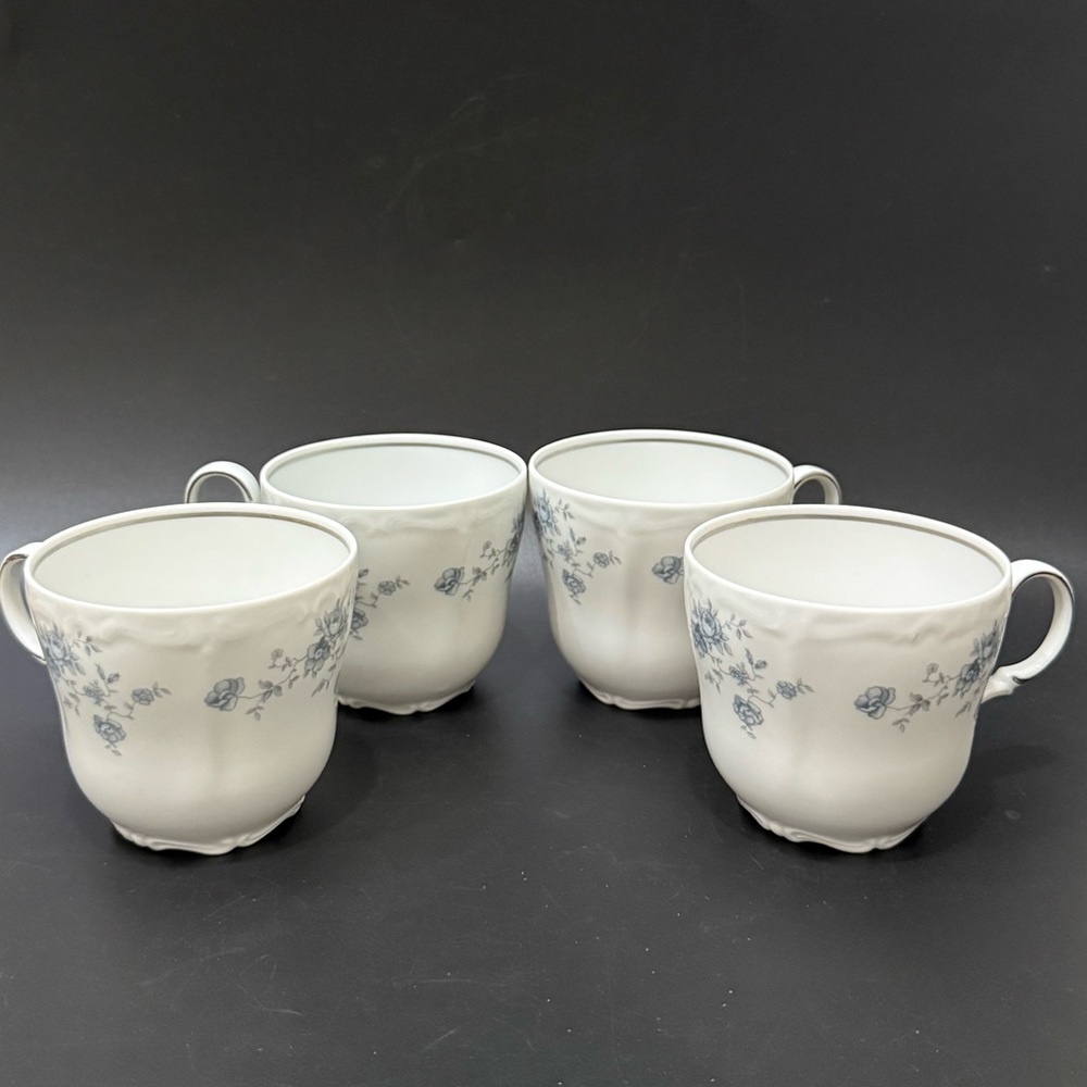 Set of 4 Vintage JOHANN HAVILAND Bavaria Germany Blue Garland Roses Tea Cups - Picture 2 of 10